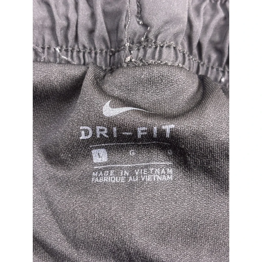 Nike Dri-FIT Womens Black Running Shorts Size Large Mesh Panels Athletic